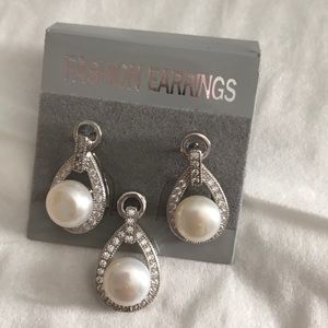 Sterling silver 925 cubic zirconia pearl new set